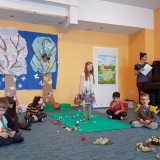 Pożegnanie zimy, starszaki wystawiają sztukę